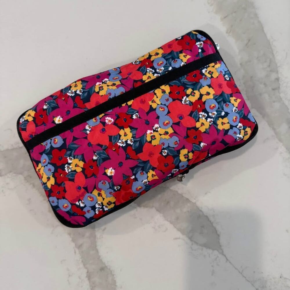 LeSportsac Womens Packable Nylon Slim ToteBag Adjustable Crossbody Bright Floral - Picture 8 of 10